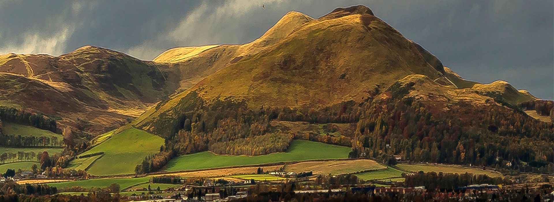 Landscape shot of Pentland Hills